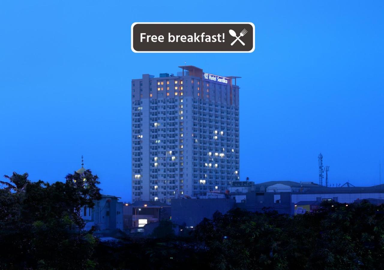 Hotel Santika Depok Exterior photo